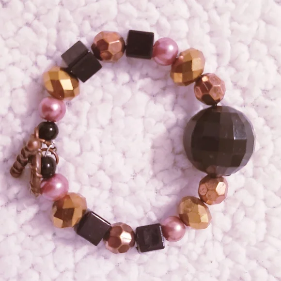 Handmade Black, Copper and Gold Beaded Bracelet. - Picture 2 of 5